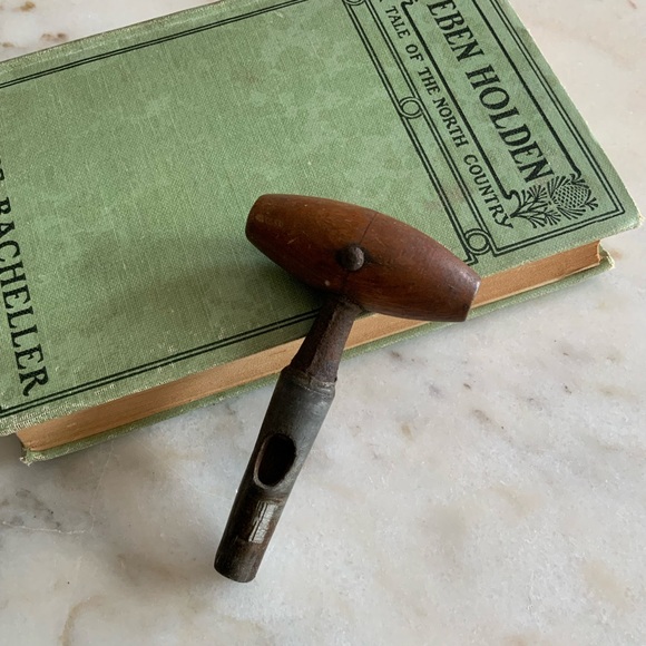 Wood&Metal Keg Barrel Tapper - Picture 2 of 11